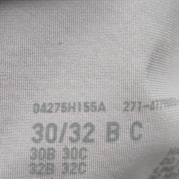 Uniqlo Women Bra 32B Pink T Shirt Wireless Strap Adjustable Smooth - Picture 4 of 11